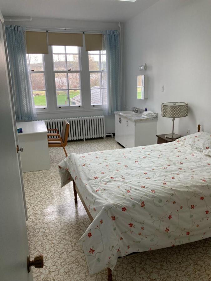 Le Couvent Leilighet Sainte Anne-des-Chênes Eksteriør bilde